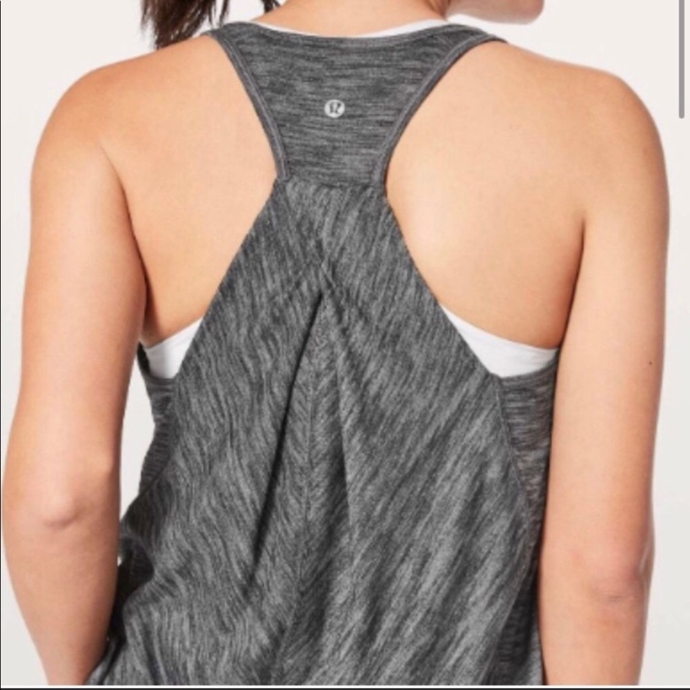 Lululemon Essential Tank Size 4